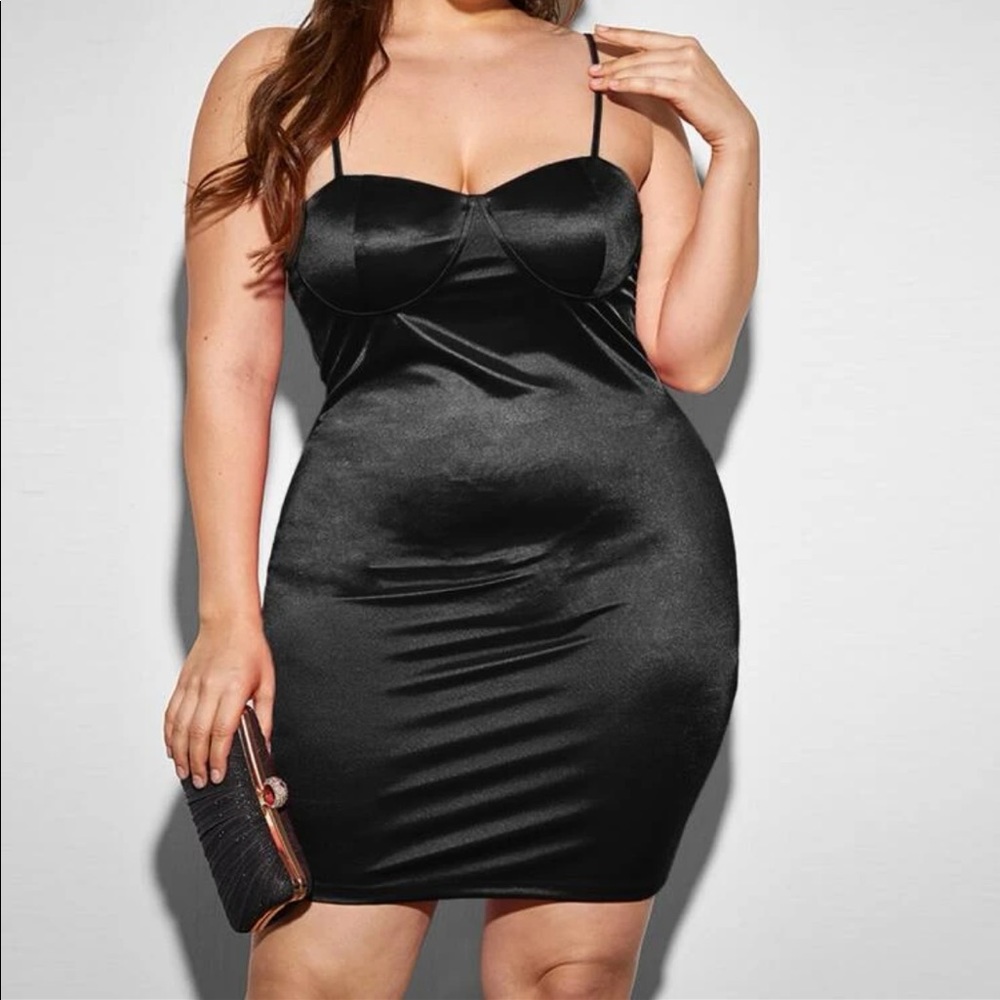 SHEIN Plus Black Satin Bustier Dress
